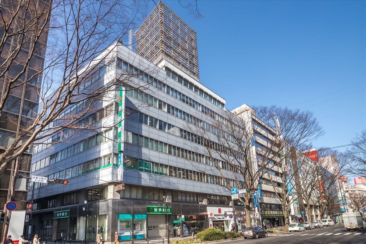 Exterior view of the multi-story commercial building at 5th Floor, 2-2-10 Chuo, Aoba-ku.
