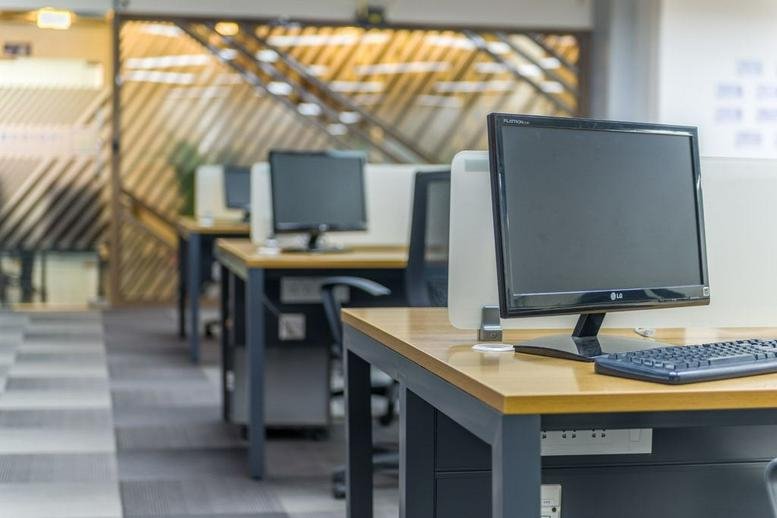 Professional workstations with dual monitors at Indiqube Zeta, Bren Mercury, Sarjapur Main Road.