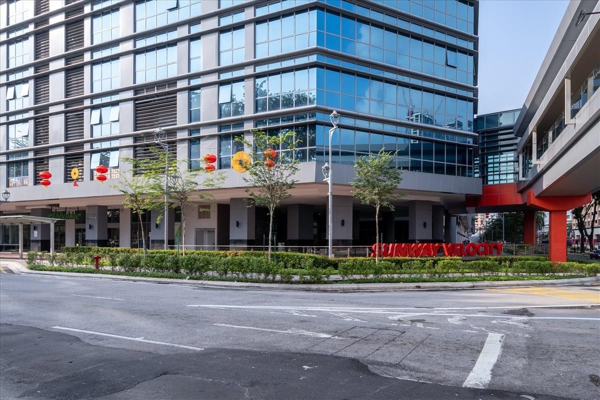 Modern glass-fronted exterior of Sunway Visio Tower (L3A), Lingkaran SV, Sunway Velocity.