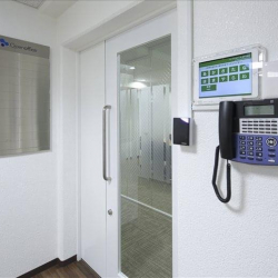 Office suite to let in Kobe