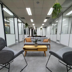 Office accomodations to lease in Melbourne
