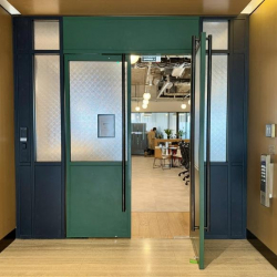 Office accomodations in central Hong Kong