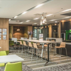 Serviced offices in central Jinan