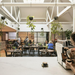 Executive office to let in Melbourne