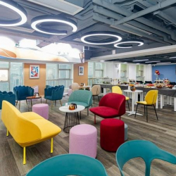 17/35/36F, East Tower, Fortune Plaza, 114-118 Tiyu East Road