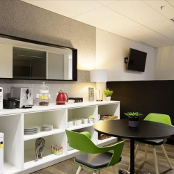 Serviced office centres to hire in Melbourne