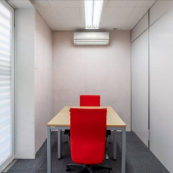 Serviced office centre to rent in Tokyo