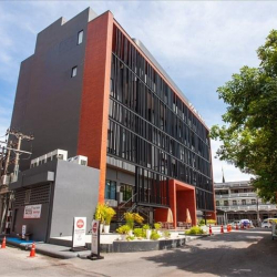 Exterior image of 2/F, Icon Park Hotel, No. 310, Maneenopparat Road, Sriphoom Sub-district