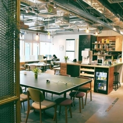 Office accomodations in central Hong Kong