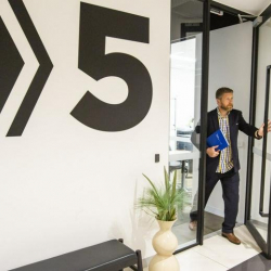 Office suite to rent in Melbourne