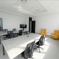 Interior of 283/39, 41 Homeplace office building, 8th floor, Thong Lo 13 Alley, Klongtan Nua