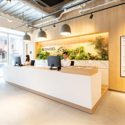 Office suite to rent in Fukuoka
