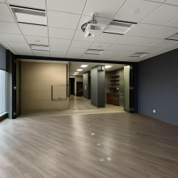 33 Des Voeux Road Central office accommodations