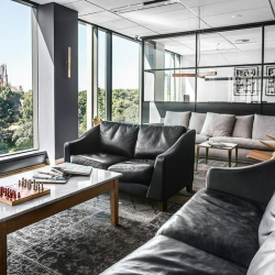 Exterior image of 380 St Kilda Road, Level 14