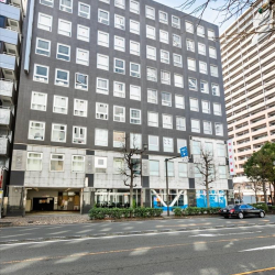 Office accomodations to rent in Yokohama