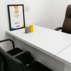 Offices at 403 & 407, 4th Floor, GV Mall, Boring Road Chauraha