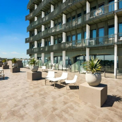 Office suite to rent in Melbourne