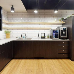 Serviced office centres to rent in Melbourne
