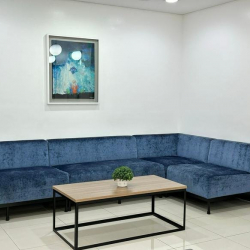 Executive suite to let in Makati