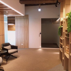 Serviced offices to let in Kaohsiung City
