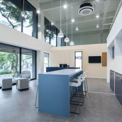 723 Si Lom, Khwaeng Silom, Teo Hong Silom Building, Bangrak office suites