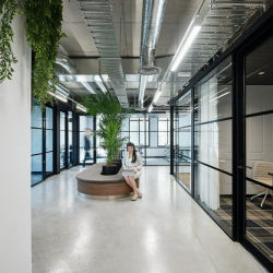 Serviced office centre to lease in Melbourne
