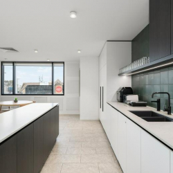 Serviced office to hire in Melbourne