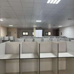 Office accommodations to rent in Sharjah