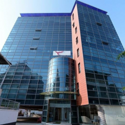 Exterior view of Aspinwall House, Kuravankonam Road, Kowdiar