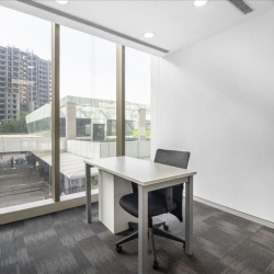 Executive suite to rent in Noida