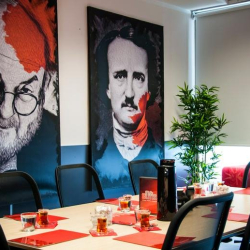 Izmir office accommodation