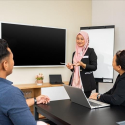 Executive office centre to hire in Melaka