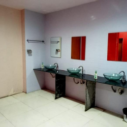 CBD Belapur Railway Station, Tower No.7, Platform Floor, J Block 2, Sector 11, CBD Belapur
