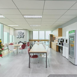 Exterior view of Floor 19, Tower 1, Capital Place Building, 29 Lieu Giai, Cong Vi Ward, Ba Dinh District