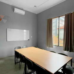 Executive offices to rent in Surakarta (Solo)