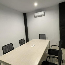 Jl. Arifin No.89, Kepatihan Kulon, Kec. Jebres