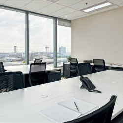 Office suites in central Samutprakarn