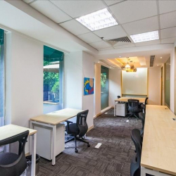 Office accomodations to lease in Shanghai