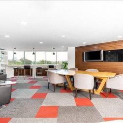 Serviced office centres to hire in New Delhi