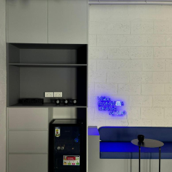 Exterior image of Road 6431, Building 3053