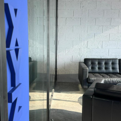 Exterior view of Road 6431, Building 3053