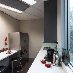 Executive office centre to let in Melbourne