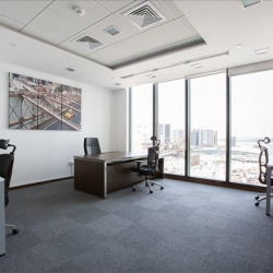 Tamouh Tower, 16th Floor office accomodations