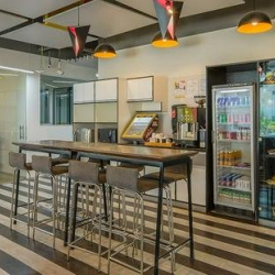 New Delhi serviced office