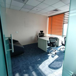 Office accomodations in central Noida