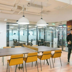 Office suite to let in Shenzhen
