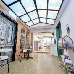 Serviced offices in central Hong Kong