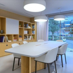 Executive suite to lease in Tokyo