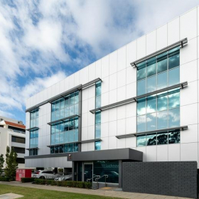 Exterior view of 11 Lucknow Place. Click for details.