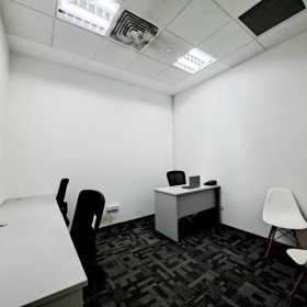 Serviced office centre to let in Singapore. Click for details.